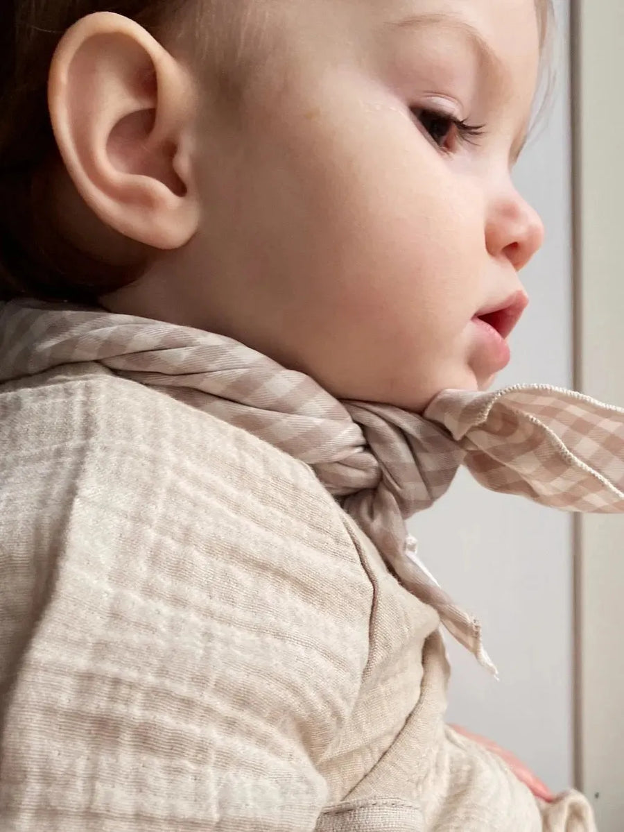 Eddie tørklæde beige gingham