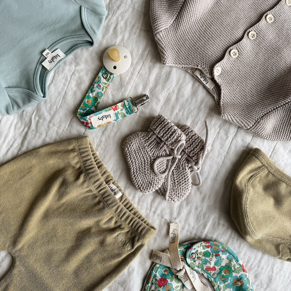 Alpha shoes cotton cloud