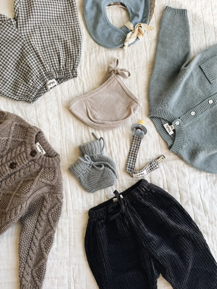 Bobbie cardigan dove (baby)