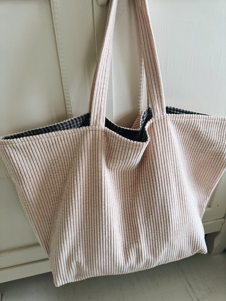 Big bag barely pink