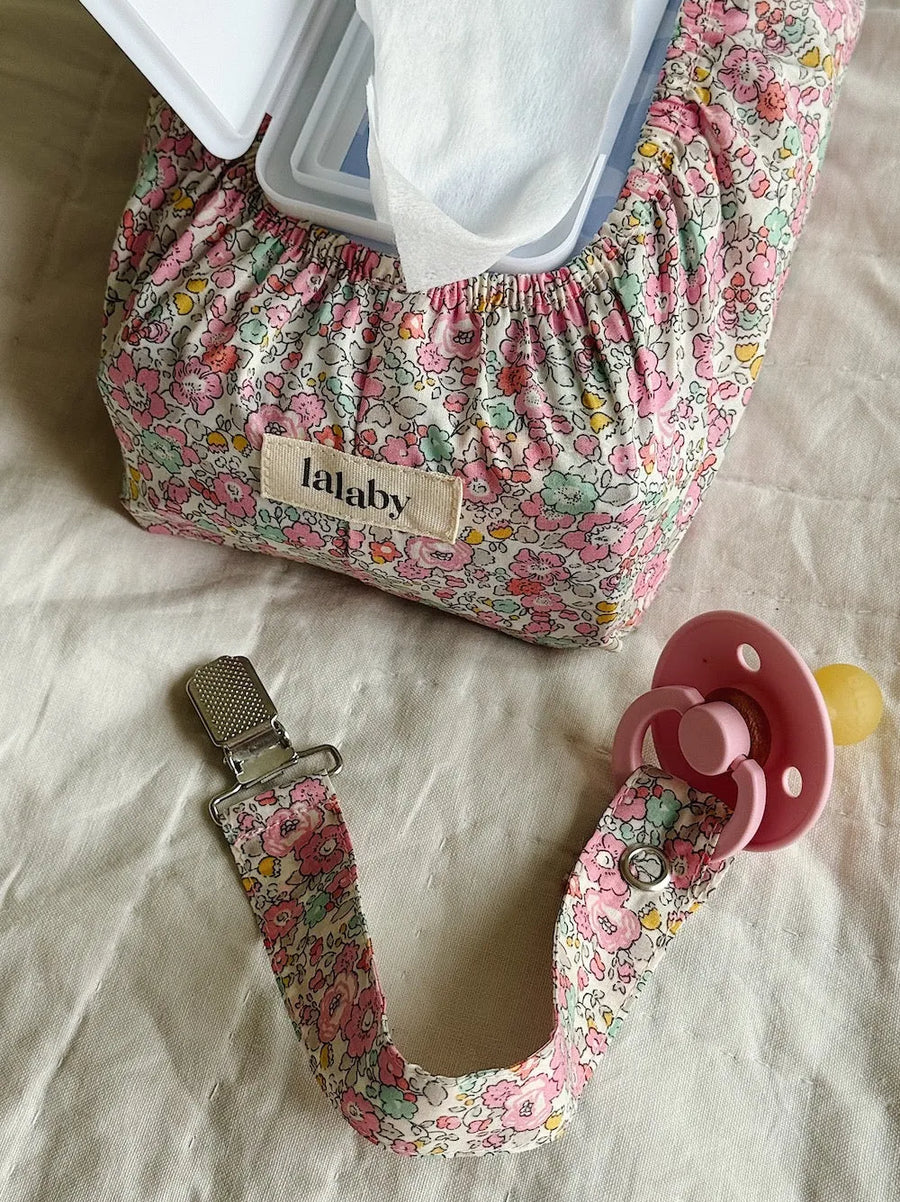 Pacifier clip pink betsy