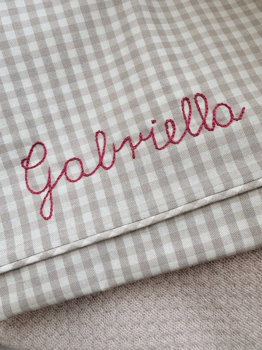 Classic bedding (full size) - beige gingham