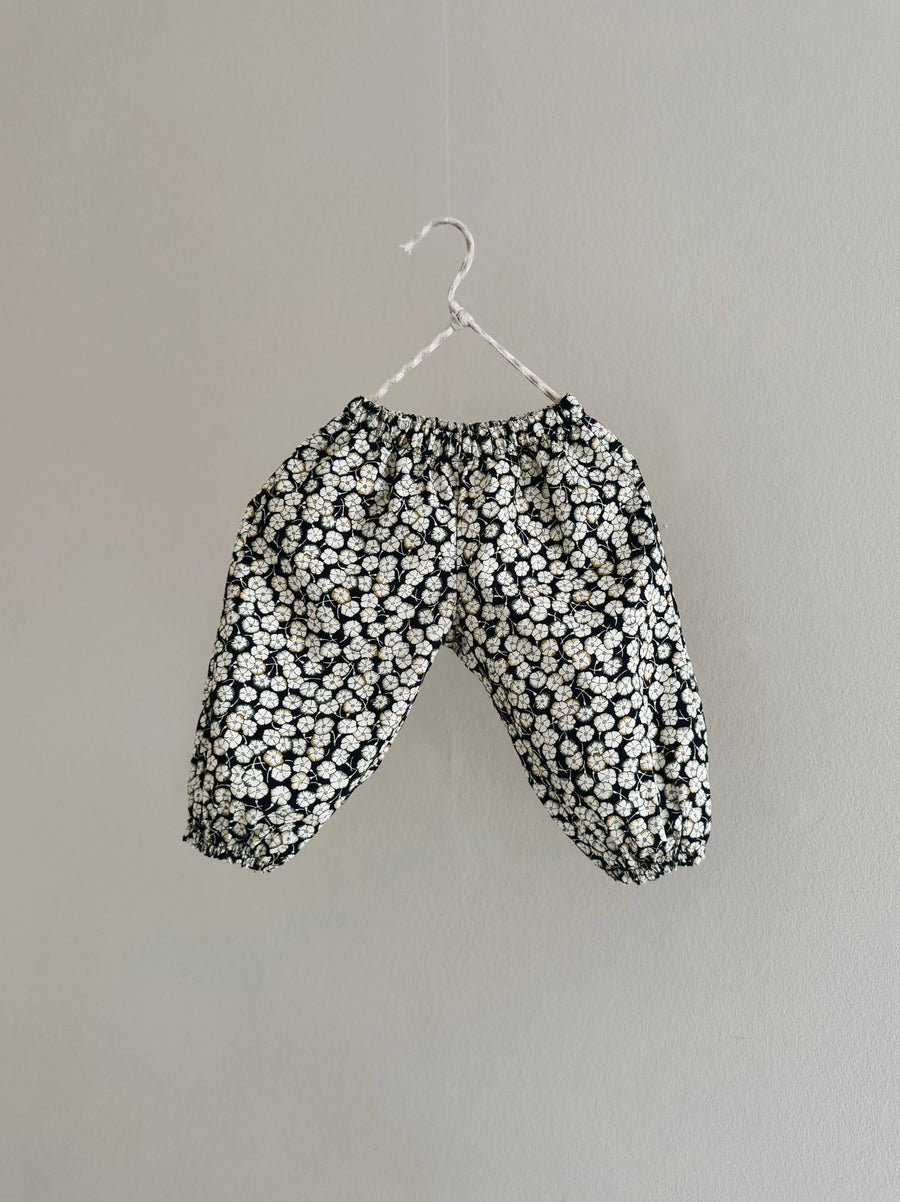 Pixi pants snowflower