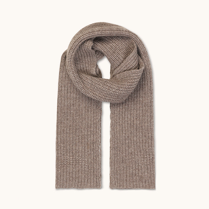 Seal scarf