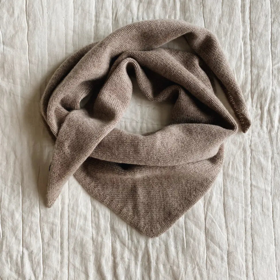 Lalaby Atlas scarf big for kids and adults in toast brown cashmere