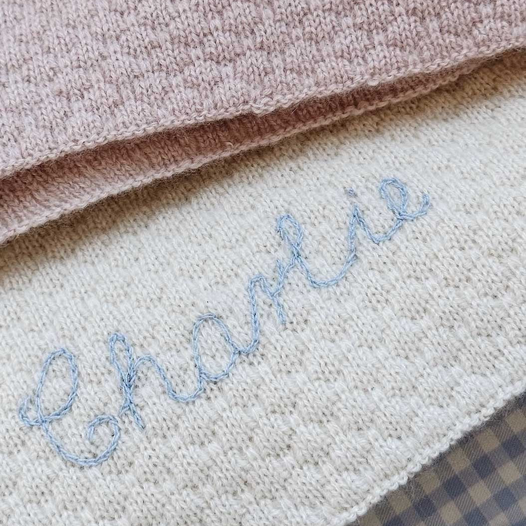 Aura cashmere blanket natural