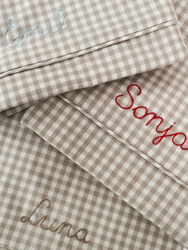Lalaby - Classic junior bedding beige gingham