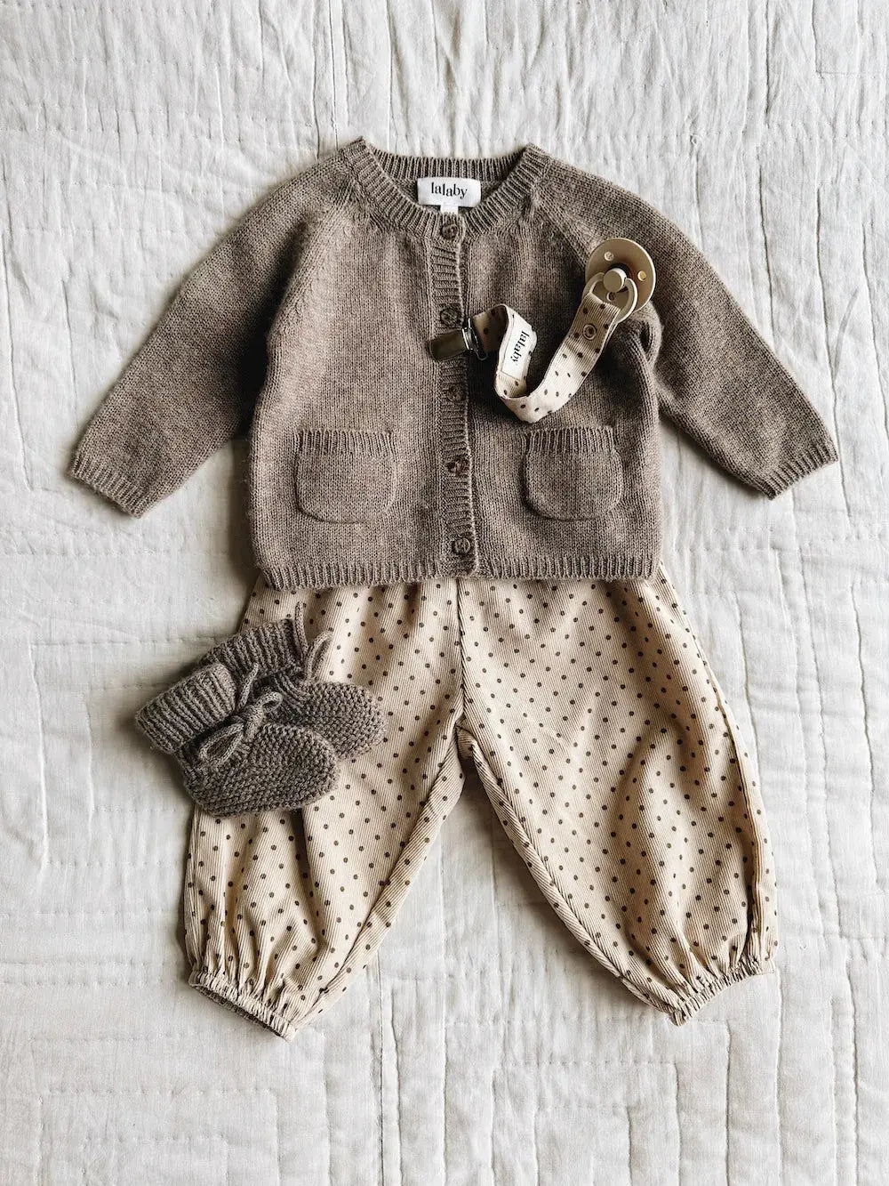 Baby outfit with Lalaby Bobbie cardigan and Alpha shoes in toast brown cashmere