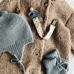 Lalaby baby outfit with knitted Bobo hat in dove blue cashmere