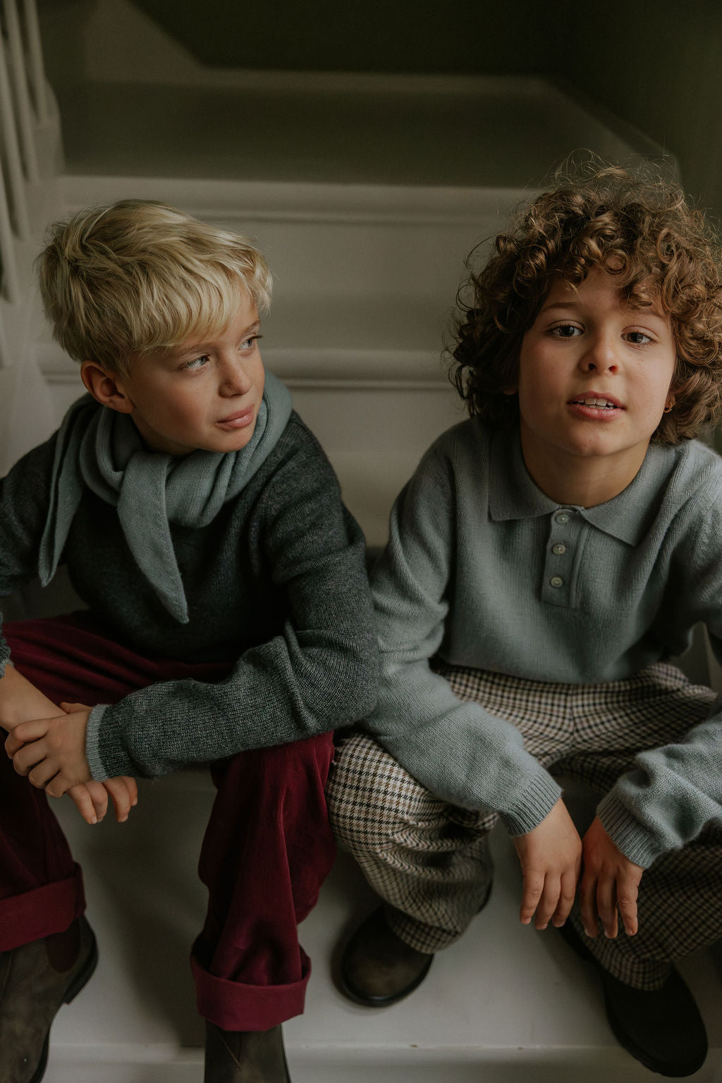 Boy wearing Lalaby Cole jumper in storm grey cashmere