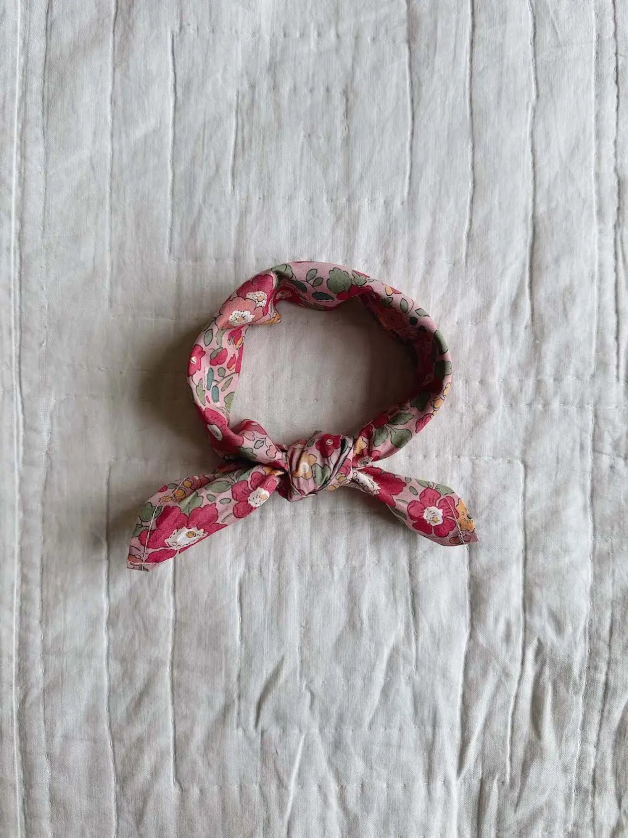 Lalaby Eddie scarf for babies and kids in berry betsy pink liberty organic cotton