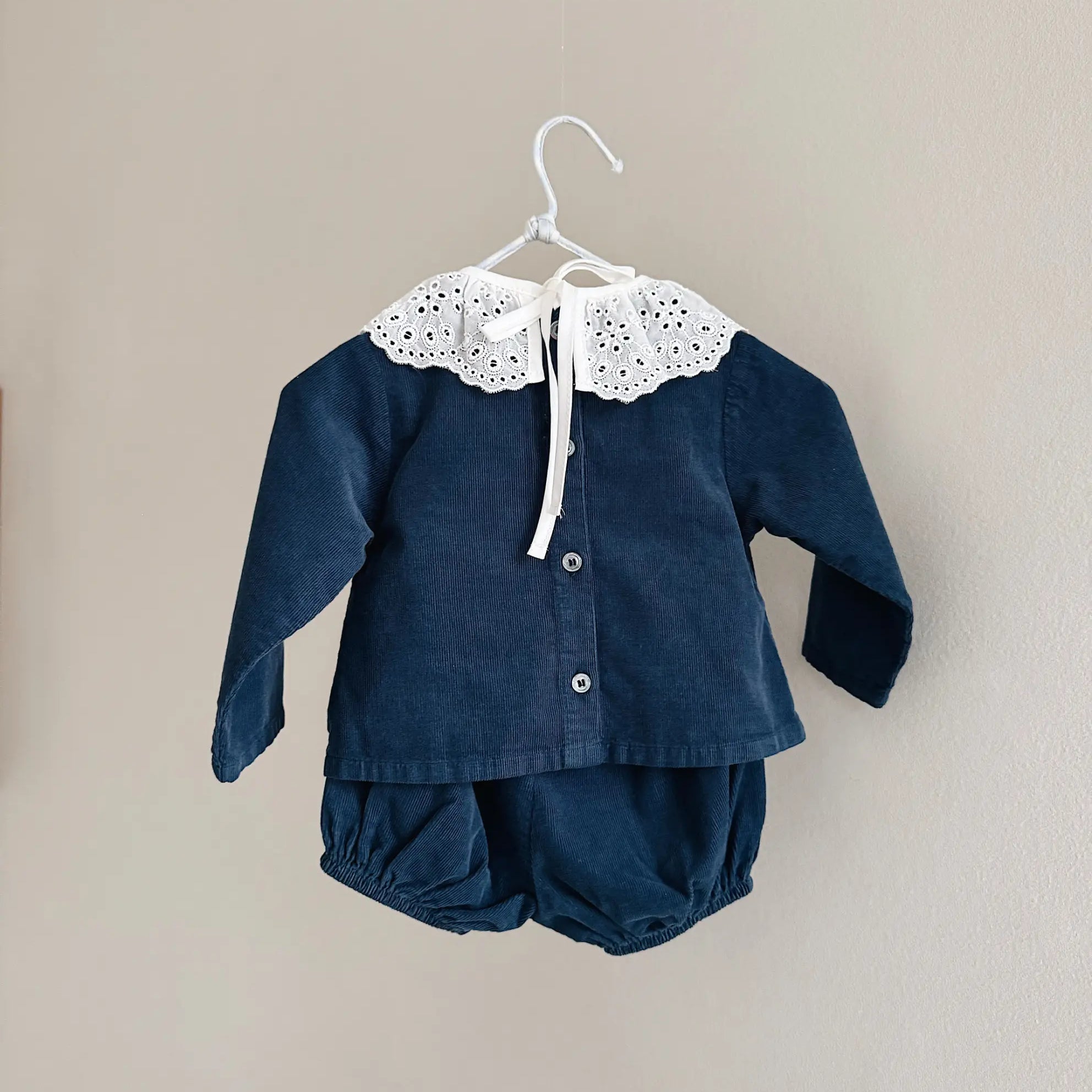 Lalaby Lucy set for babies in whale blue cotton baby cord