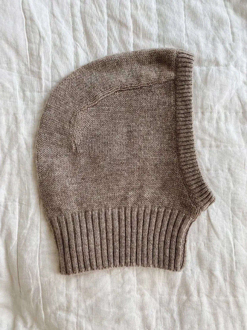 Lalaby Mio balaclava for babies and kids in toast brown cashmere