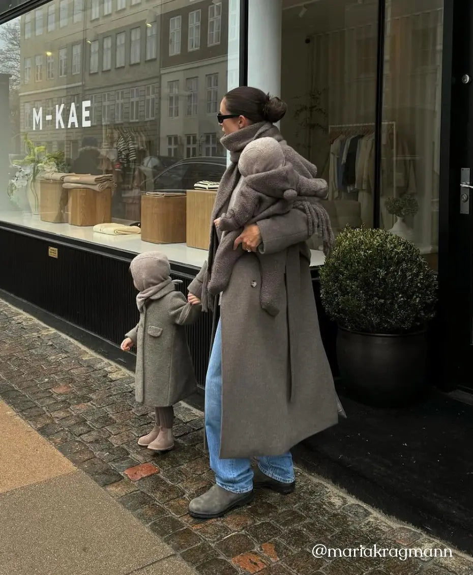 Kids wearing Lalaby Mio balaclava in toast brown cashmere