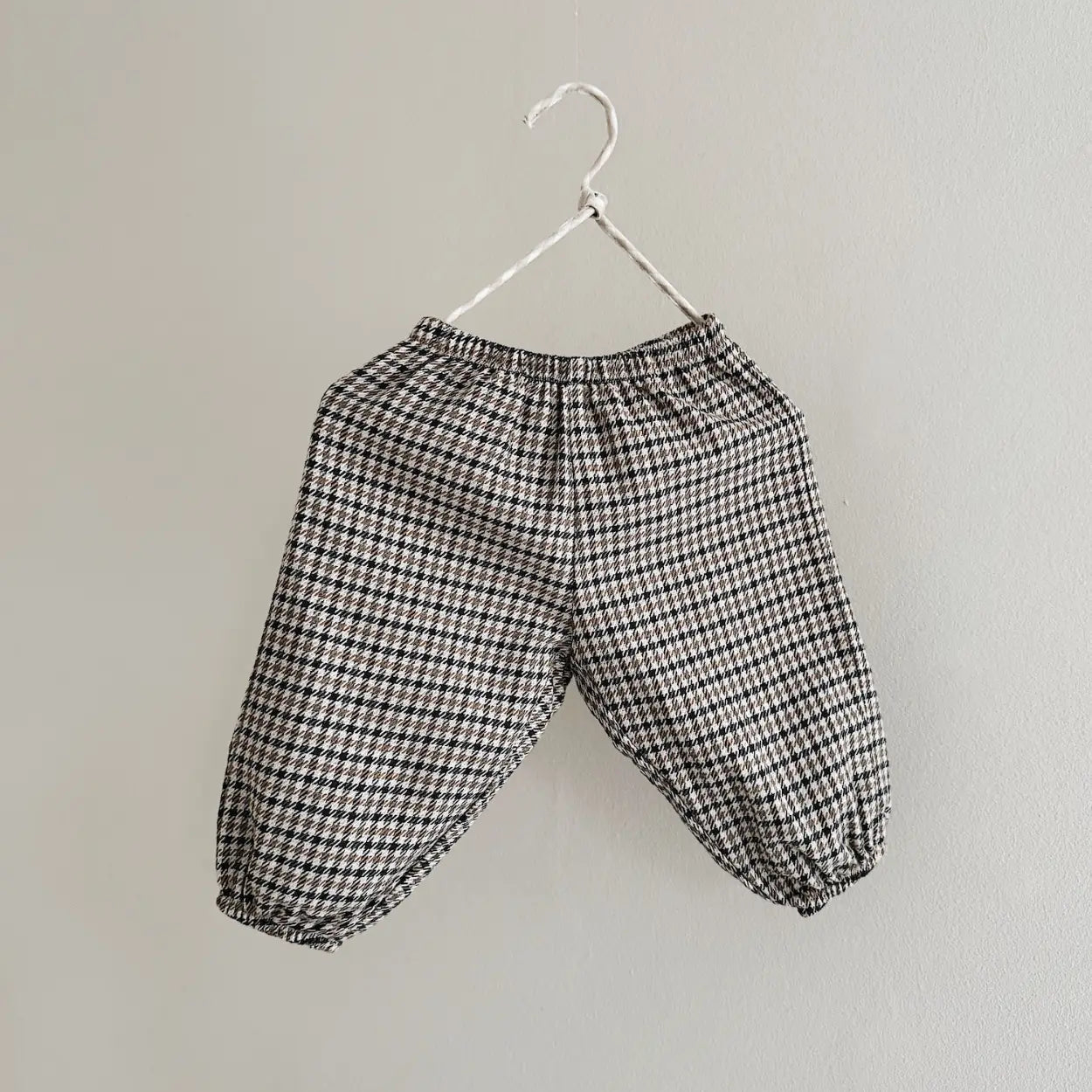 Lalaby Pixi pants for babies in tweedy check organic cotton