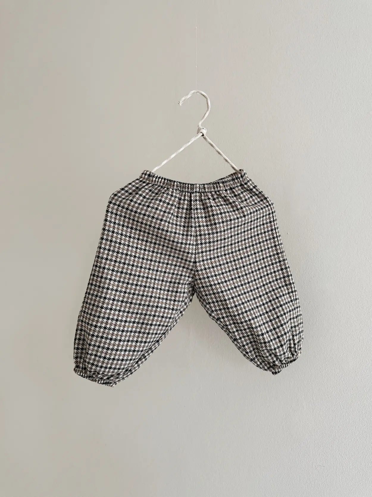 Lalaby Pixi pants for babies in tweedy check organic cotton