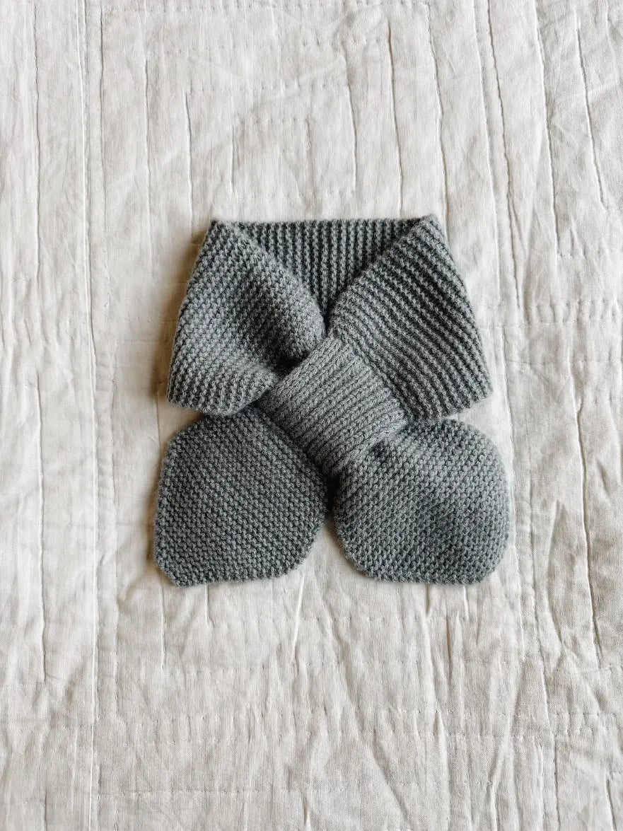 Lalaby Rita scarf for kids in dove blue cashmere