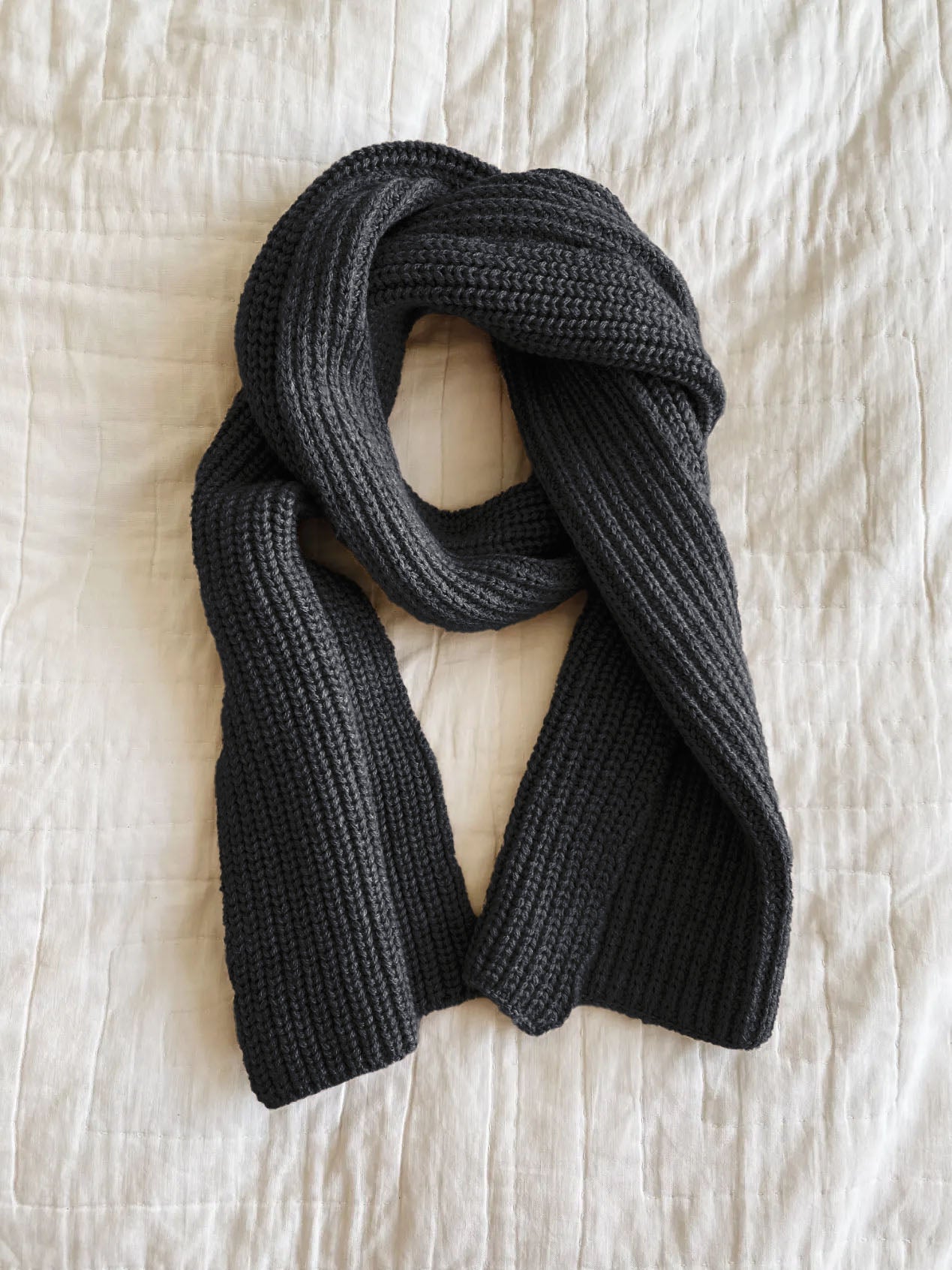 Lalaby Seal scarf for kids and adults in storm grey cashmere