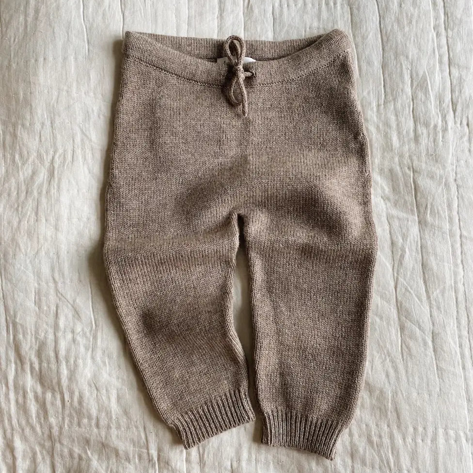 Lalaby Stormy pants for babies in toast brown cashmere