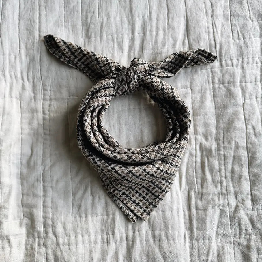 Lalaby Vera scarf for kids and adults in tweedy check organic cotton