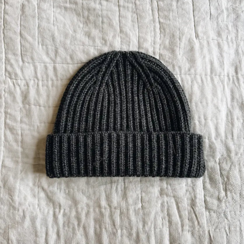 Lalaby Woody beanie for kids and adults in storm grey cashmere