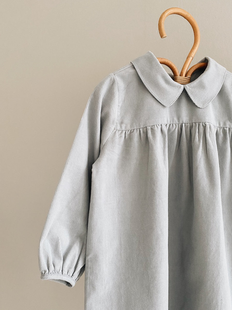 Audrey dress barely blue (kids)