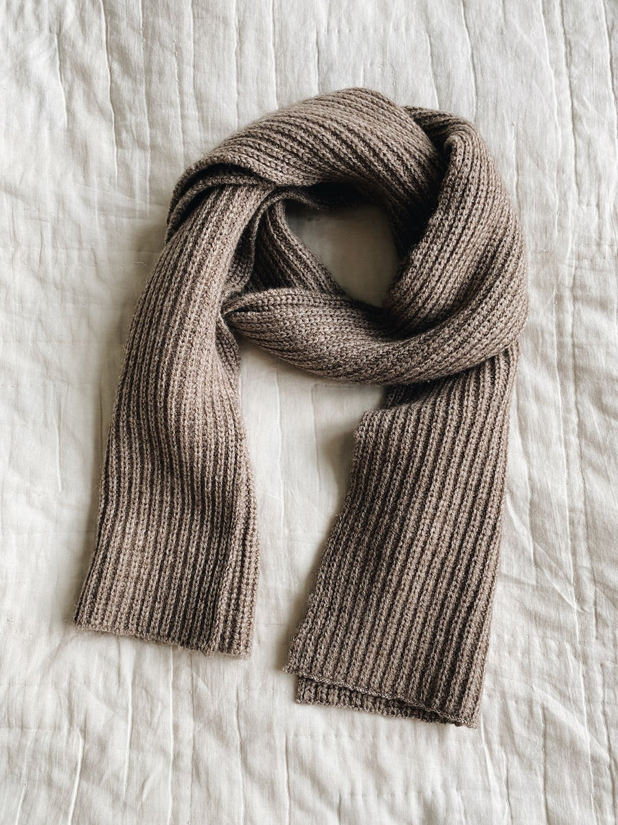 Seal scarf