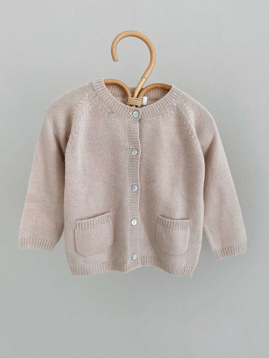 Bobbie cardigan powder baby