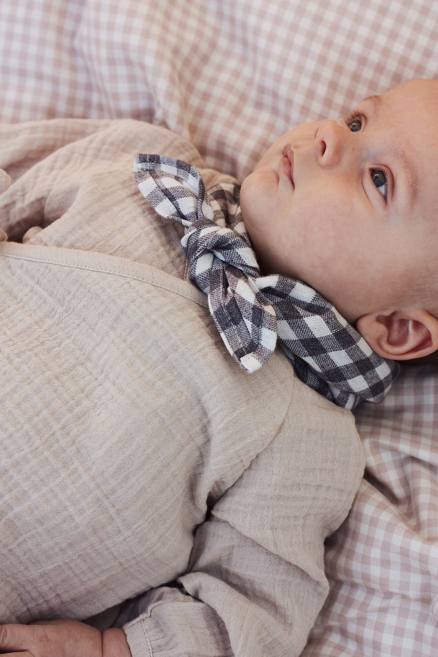 Willow set sand
