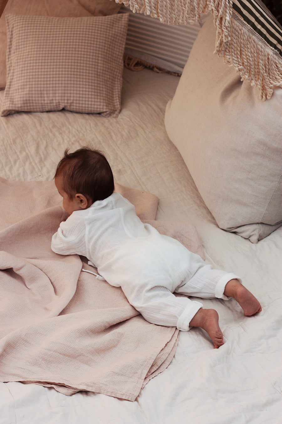 Iris onesie natural white