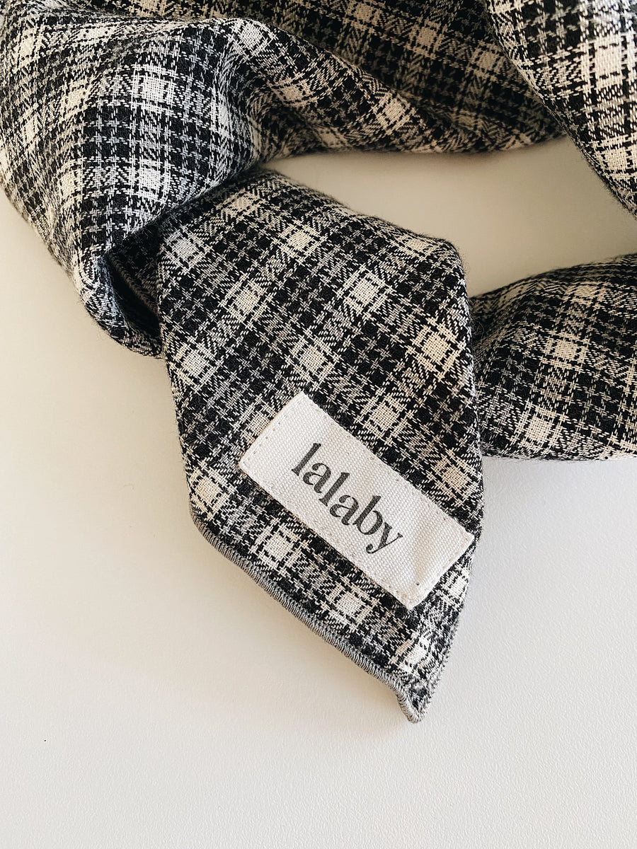 Eddie scarf winter check - lalaby.com