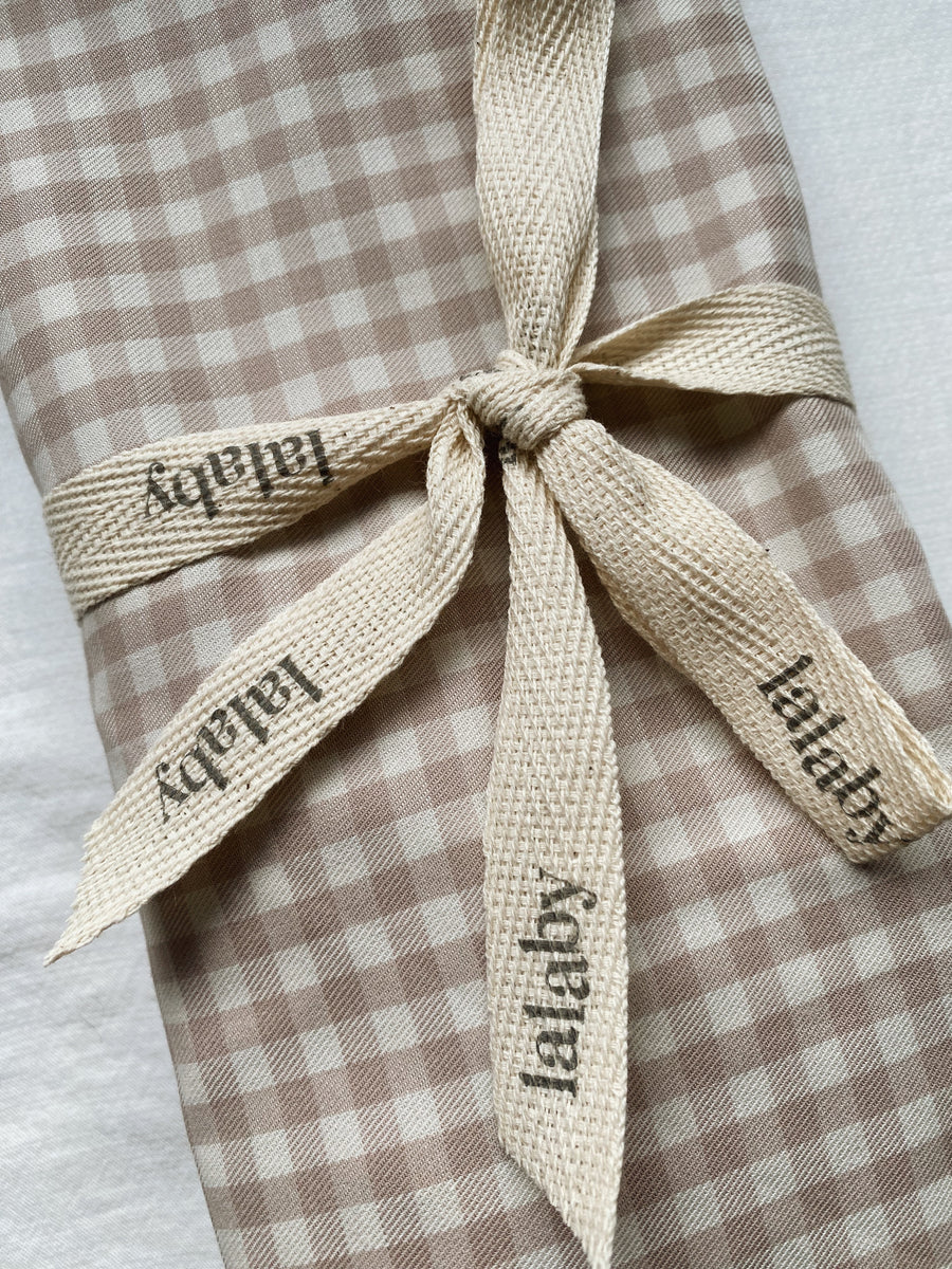 Pusleunderlag beige gingham